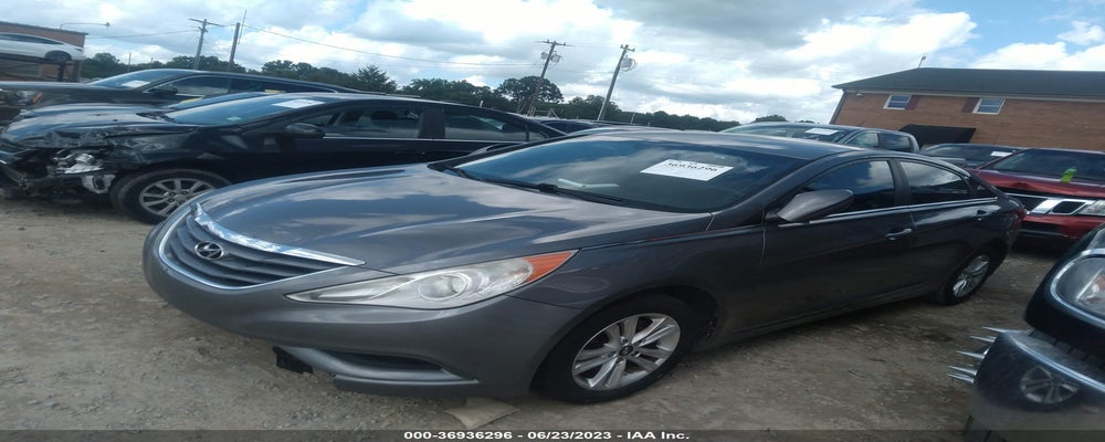 5NPEB4AC6BH234892 2011 HYUNDAI SONATA photo no. 2