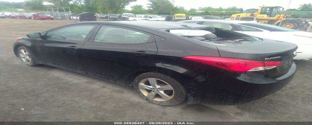 5NPDH4AE6DH402769 2013 HYUNDAI ELANTRA photo no. 3