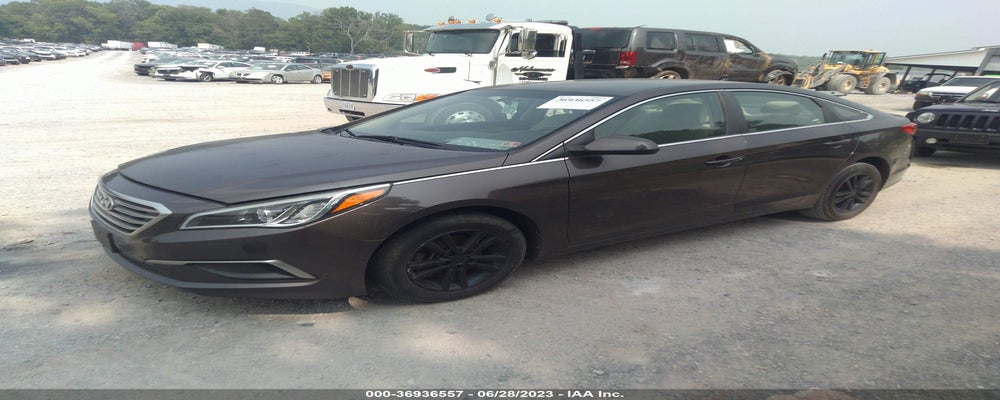 5NPE24AF8GH336230 2016 HYUNDAI SONATA photo no. 2