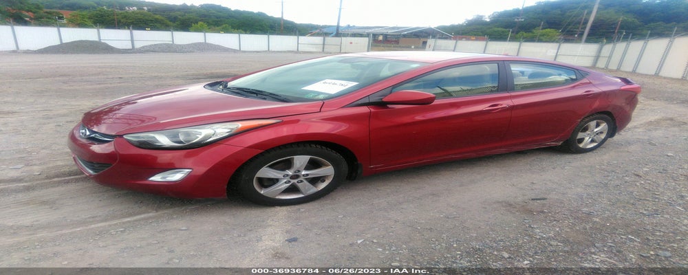 5NPDH4AE0DH198633 2013 HYUNDAI ELANTRA photo no. 2