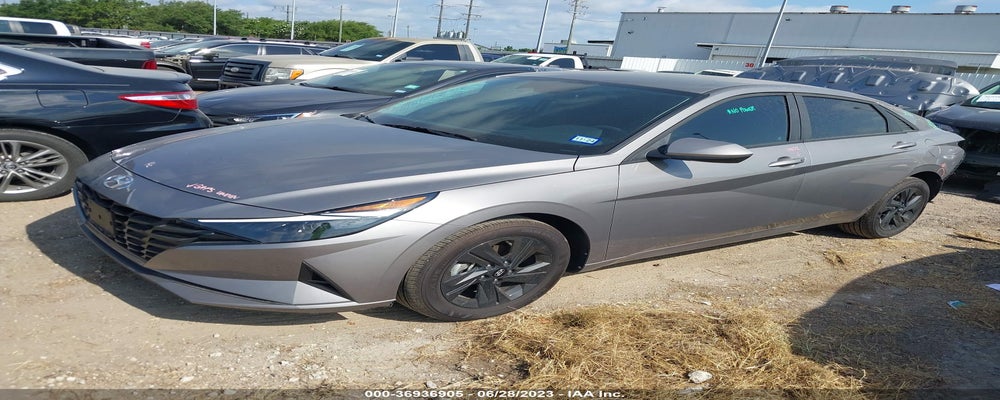 KMHLM4AG4PU446719 2023 HYUNDAI ELANTRA photo no. 2
