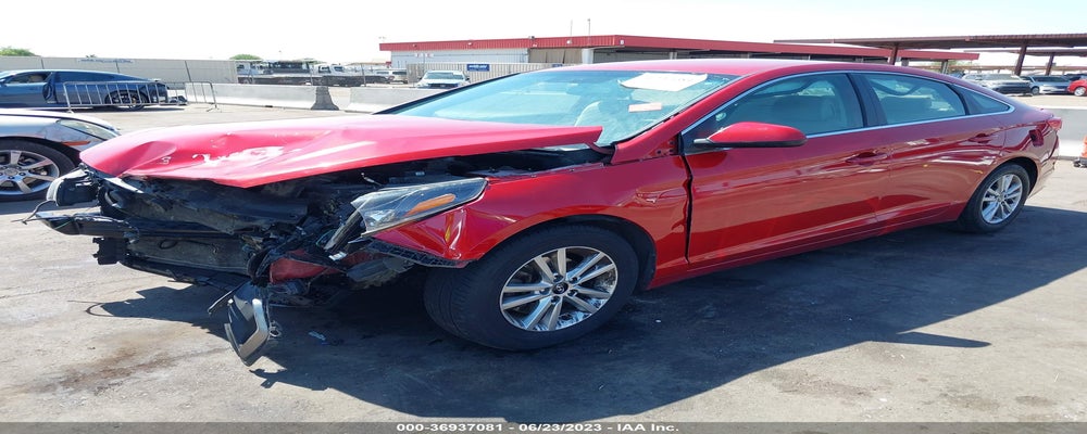 5NPE24AF2HH577055 2017 HYUNDAI SONATA photo no. 2