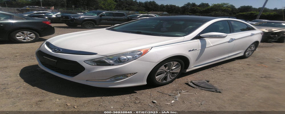 KMHEC4A49FA136633 2015 HYUNDAI SONATA HYBRID photo no. 2