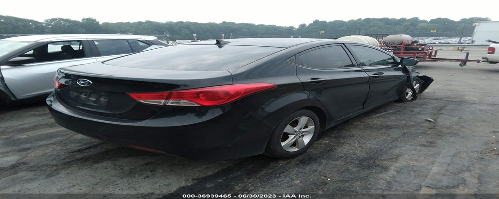 5NPDH4AE7DH432184 2013 HYUNDAI ELANTRA photo no. 4