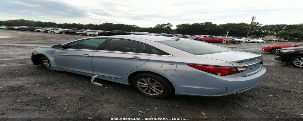 5NPEB4AC1DH788621 2013 HYUNDAI SONATA photo no. 3