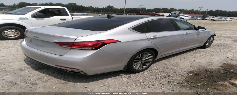 KMHGN4JE1FU078737 2015 HYUNDAI GENESIS photo no. 4