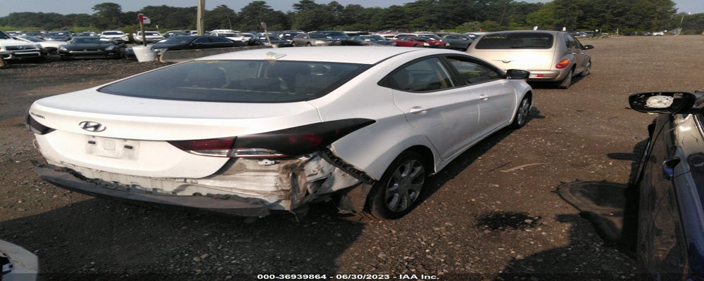 5NPDH4AE9DH348948 2013 HYUNDAI ELANTRA photo no. 4