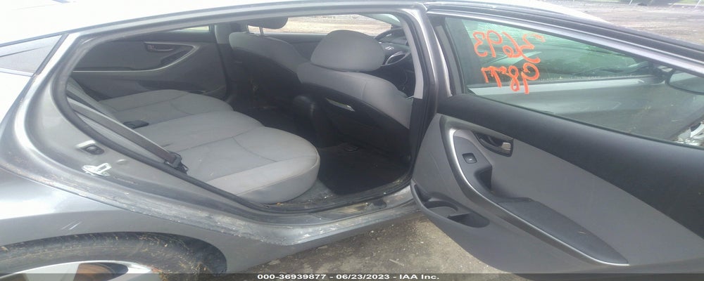5NPDH4AE7DH381396 2013 HYUNDAI ELANTRA photo no. 8