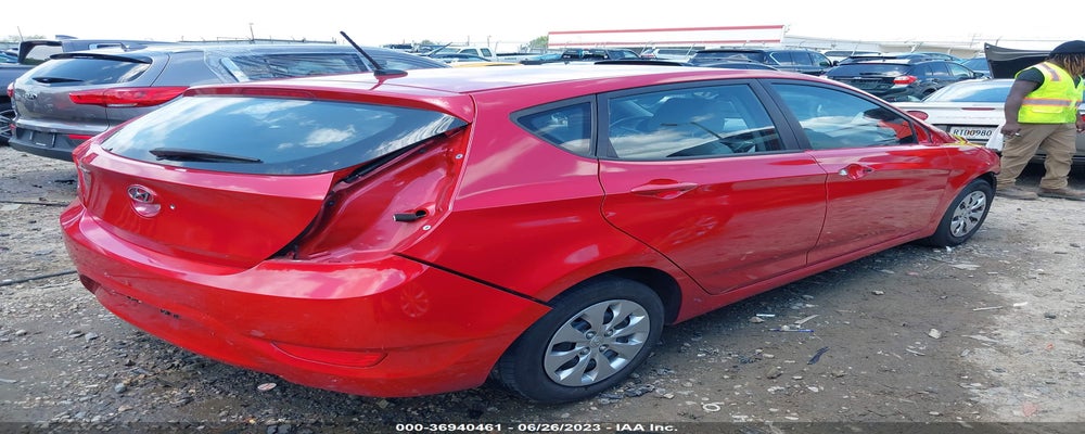 KMHCT5AE8GU262200 2016 HYUNDAI ACCENT photo no. 4