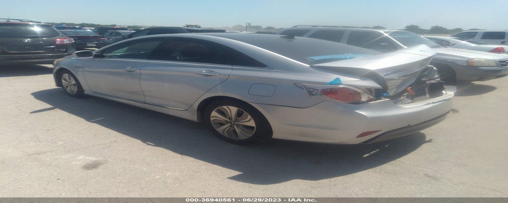 KMHEC4A48FA133268 2015 HYUNDAI SONATA HYBRID photo no. 3