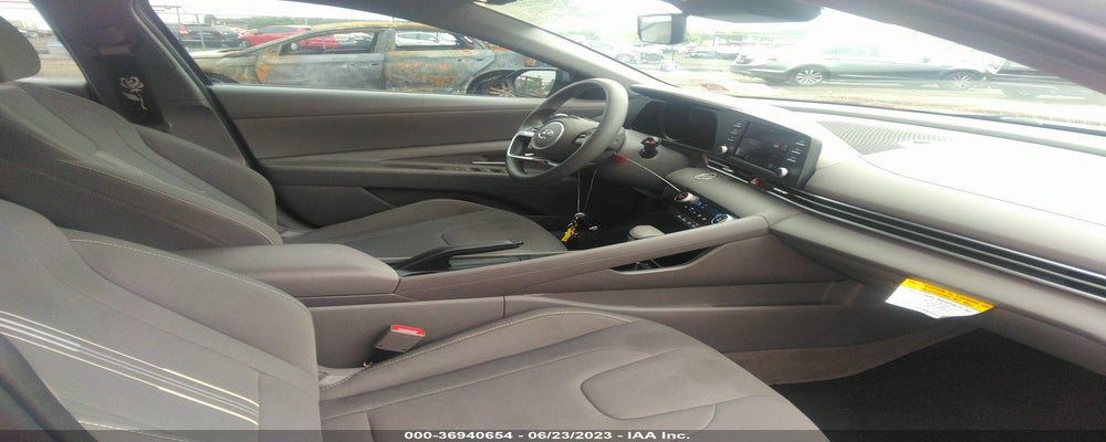 KMHLM4AG2NU332795 2022 HYUNDAI ELANTRA photo no. 5