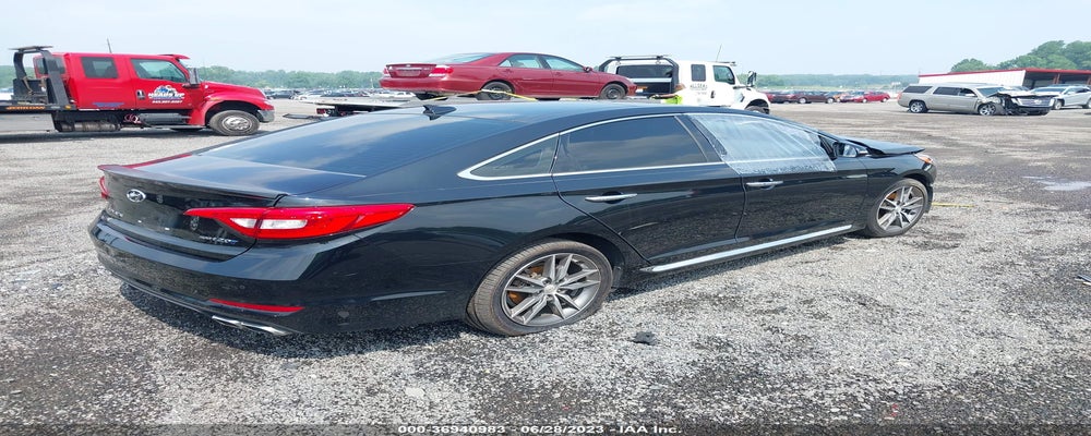 5NPE34AB7FH043492 2015 HYUNDAI SONATA photo no. 4