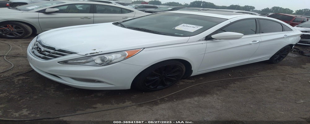 5NPEC4AC7DH583074 2013 HYUNDAI SONATA photo no. 2