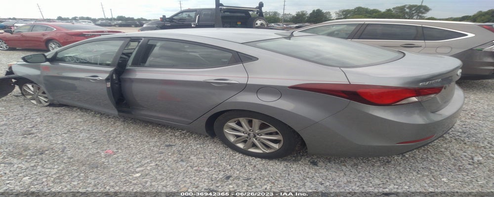 KMHDH4AE3FU225974 2015 HYUNDAI ELANTRA photo no. 3