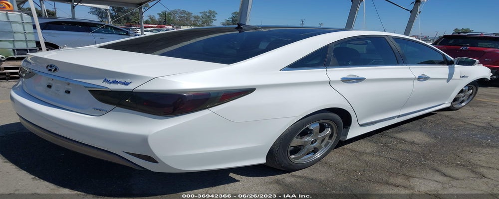 KMHEC4A46EA103412 2014 HYUNDAI SONATA HYBRID photo no. 4