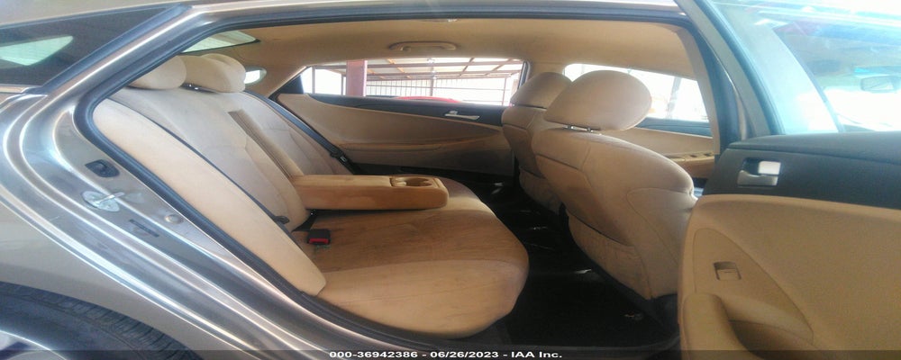 5NPEB4AC0EH921533 2014 HYUNDAI SONATA photo no. 8