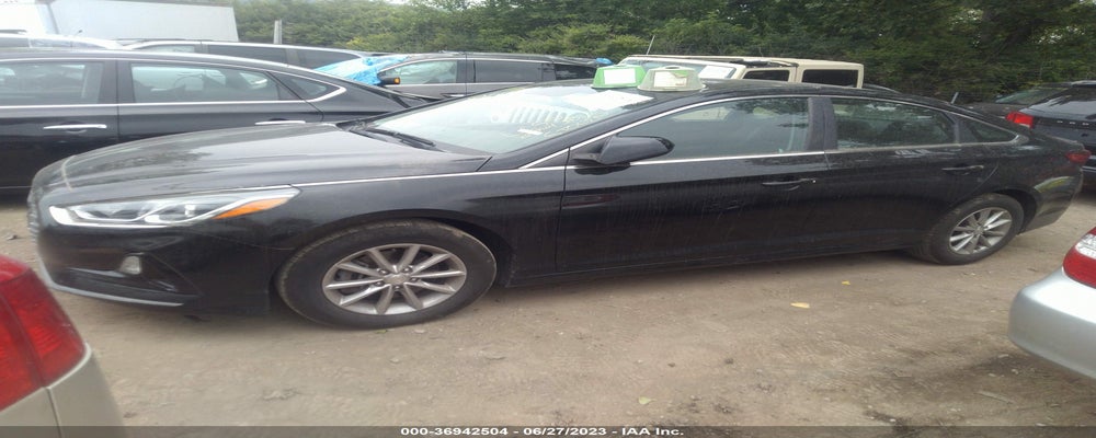 5NPE24AF7KH777470 2019 HYUNDAI SONATA photo no. 2