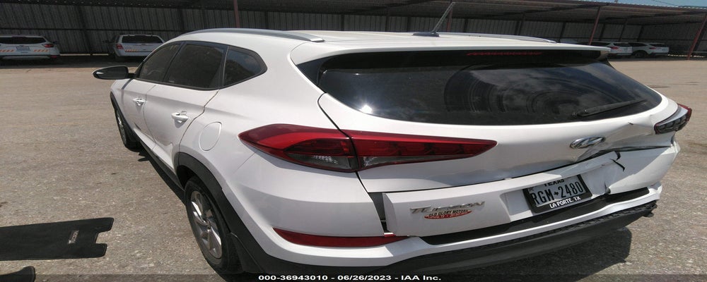 KM8J33A40GU108101 2016 HYUNDAI TUCSON photo no. 3