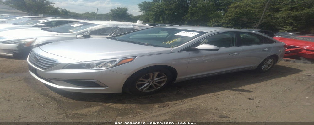 5NPE24AF1HH550090 2017 HYUNDAI SONATA photo no. 2