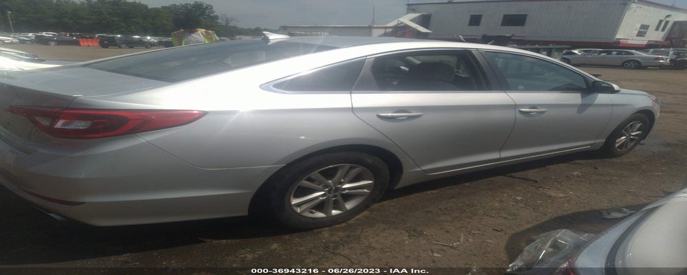 5NPE24AF1HH550090 2017 HYUNDAI SONATA photo no. 4