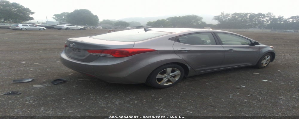 KMHDH4AE3BU082373 2011 HYUNDAI ELANTRA photo no. 4