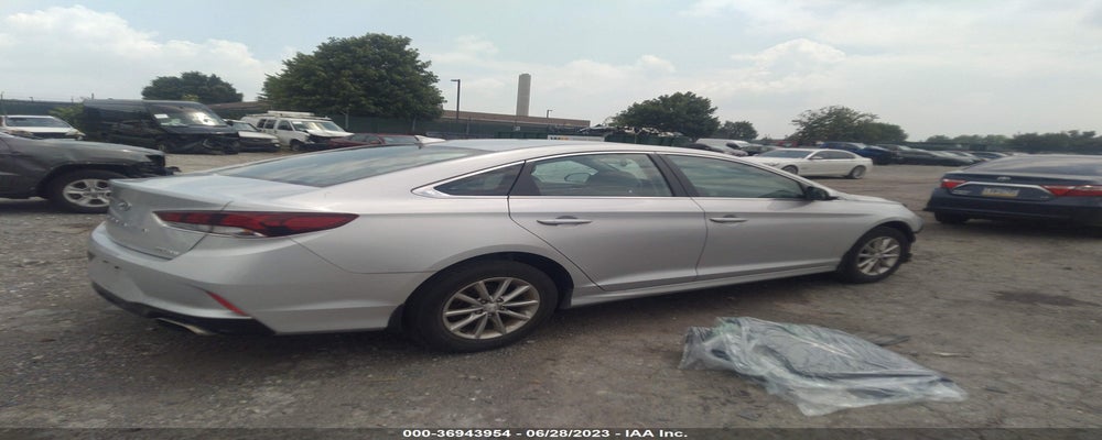 5NPE24AFXKH809344 2019 HYUNDAI SONATA photo no. 4