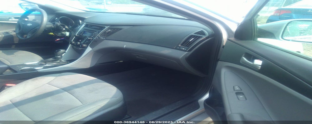 5NPEB4AC2EH869967 2014 HYUNDAI SONATA photo no. 5