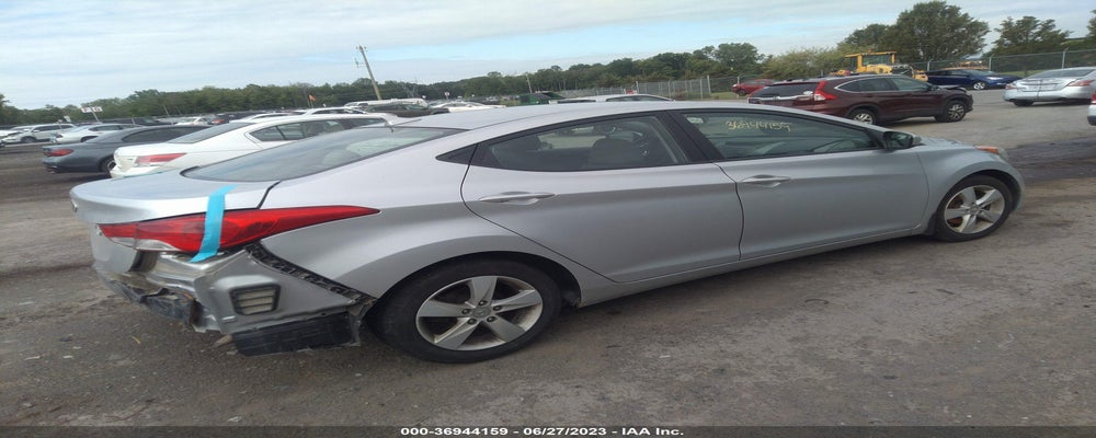 5NPDH4AE3DH220883 2013 HYUNDAI ELANTRA photo no. 4