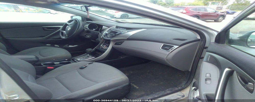 5NPDH4AE3DH220883 2013 HYUNDAI ELANTRA photo no. 5
