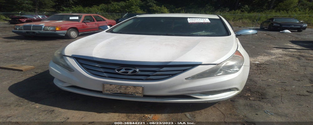 5NPEC4AC2BH014226 2011 HYUNDAI SONATA photo no. 6