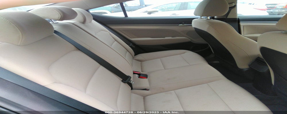 5NPD84LF4JH370566 2018 HYUNDAI ELANTRA photo no. 8