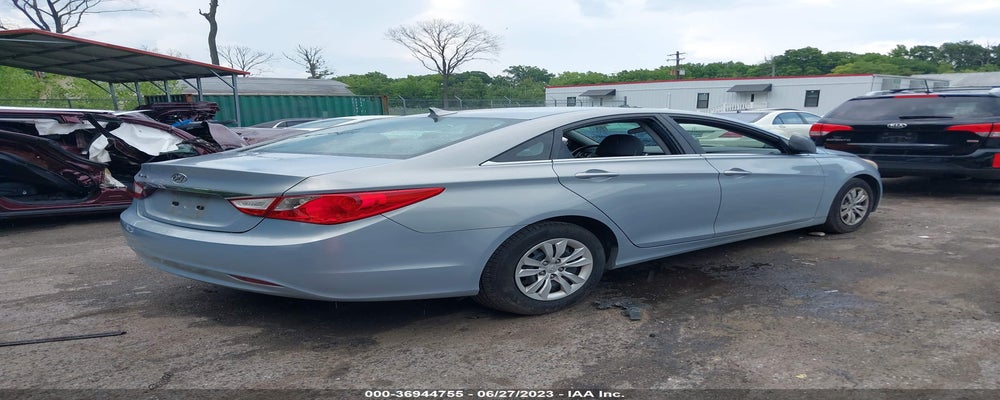 5NPEB4AC4BH198121 2011 HYUNDAI SONATA photo no. 4