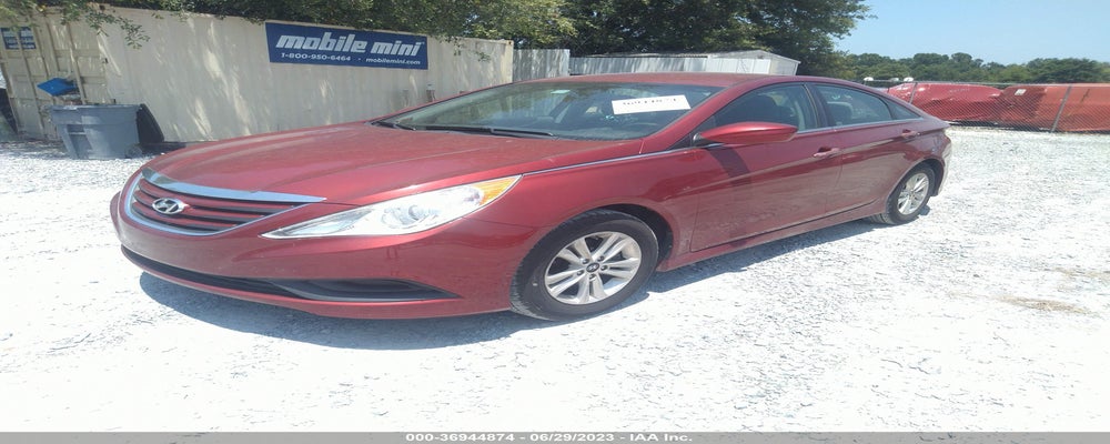 5NPEB4AC7EH869415 2014 HYUNDAI SONATA photo no. 2
