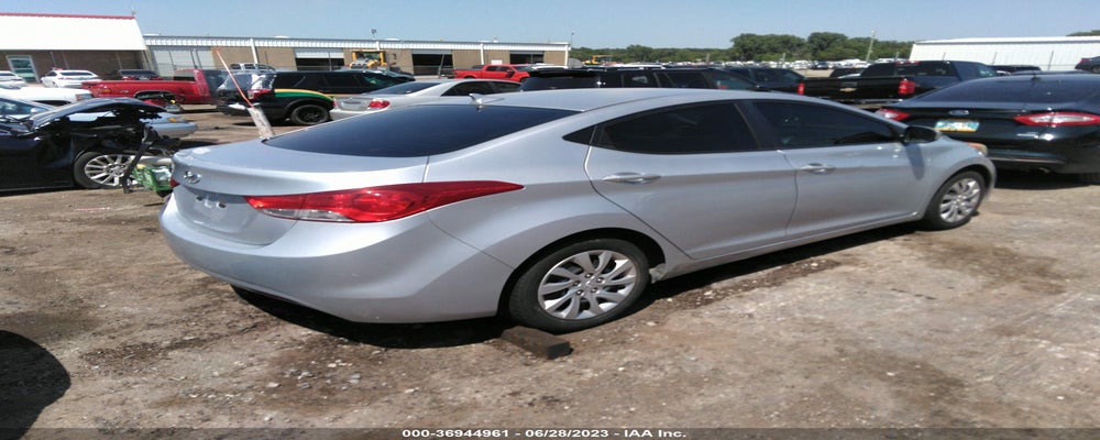 5NPDH4AE6CH090225 2012 HYUNDAI ELANTRA photo no. 4
