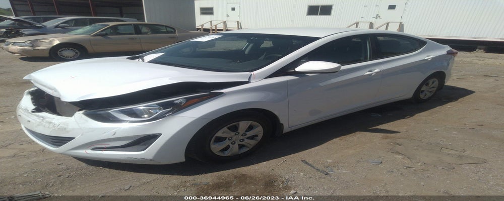 5NPDH4AE2GH720294 2016 HYUNDAI ELANTRA photo no. 2