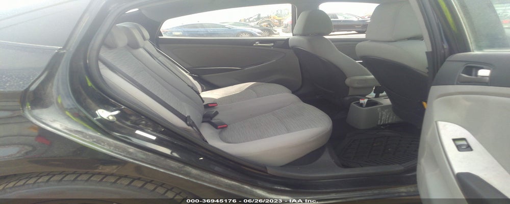 KMHCT4AE4GU016495 2016 HYUNDAI ACCENT photo no. 8