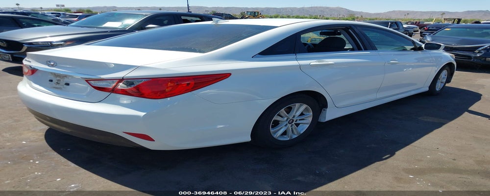 5NPEB4AC3EH875163 2014 HYUNDAI SONATA photo no. 4