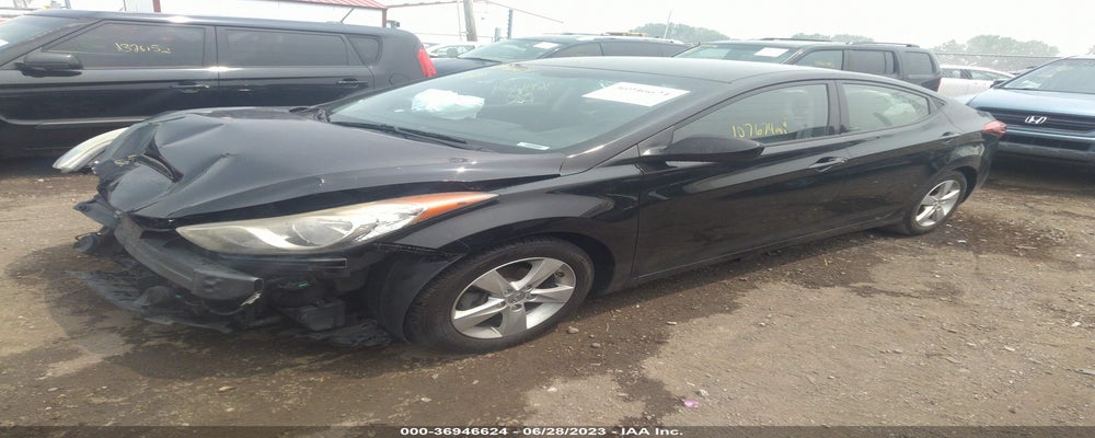 5NPDH4AE8DH371847 2013 HYUNDAI ELANTRA photo no. 2