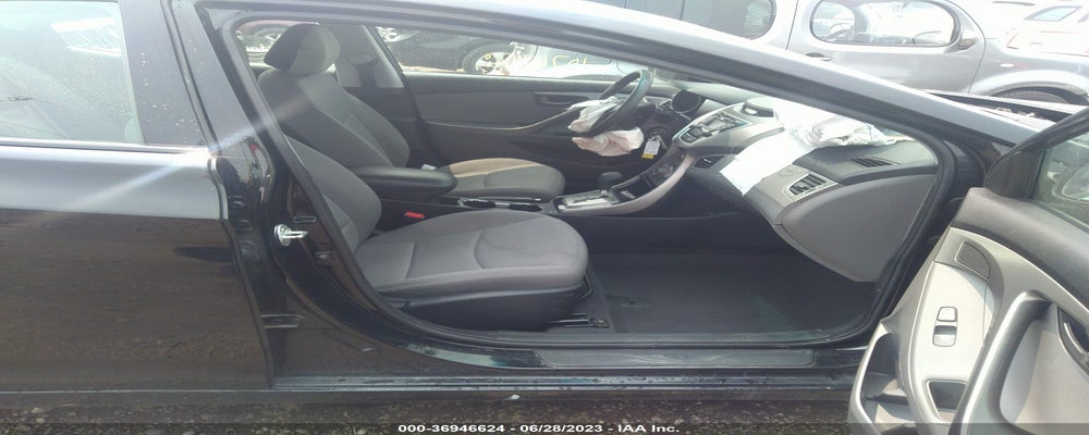 5NPDH4AE8DH371847 2013 HYUNDAI ELANTRA photo no. 5