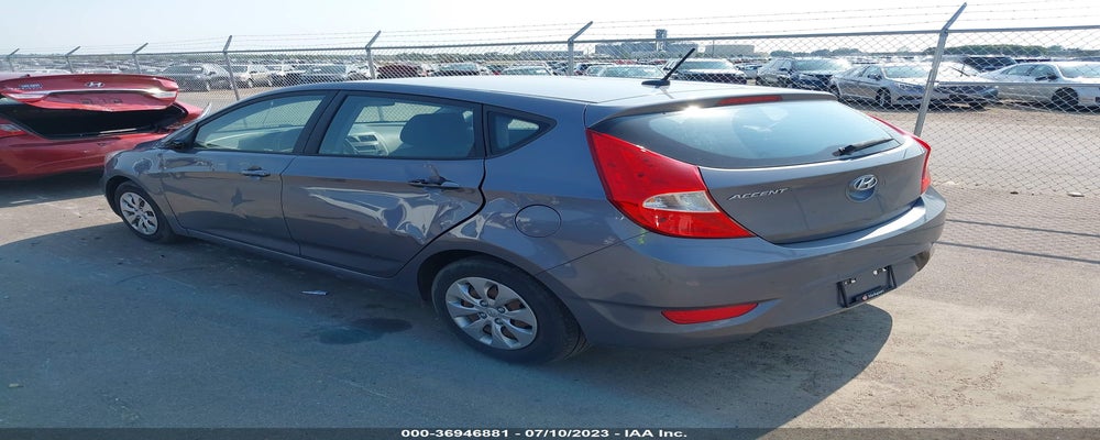 KMHCT5AE0HU316624 2017 HYUNDAI ACCENT photo no. 3