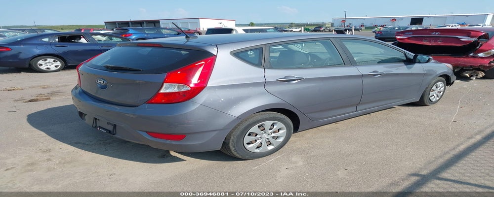 KMHCT5AE0HU316624 2017 HYUNDAI ACCENT photo no. 4