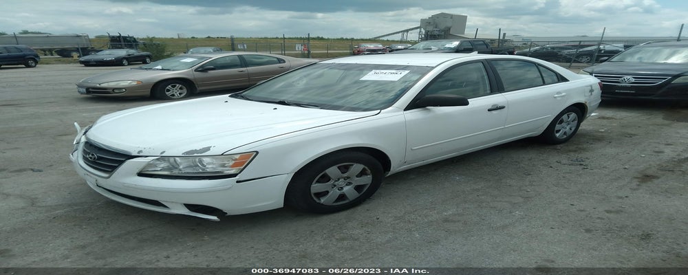 5NPET4AC2AH652832 2010 HYUNDAI SONATA photo no. 2
