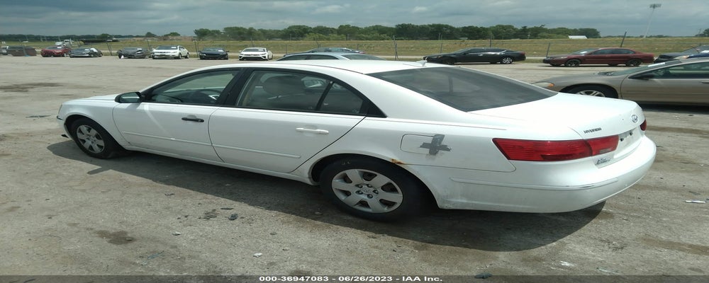 5NPET4AC2AH652832 2010 HYUNDAI SONATA photo no. 3