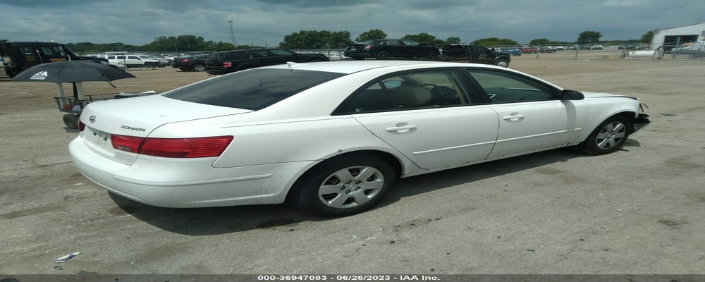 5NPET4AC2AH652832 2010 HYUNDAI SONATA photo no. 4
