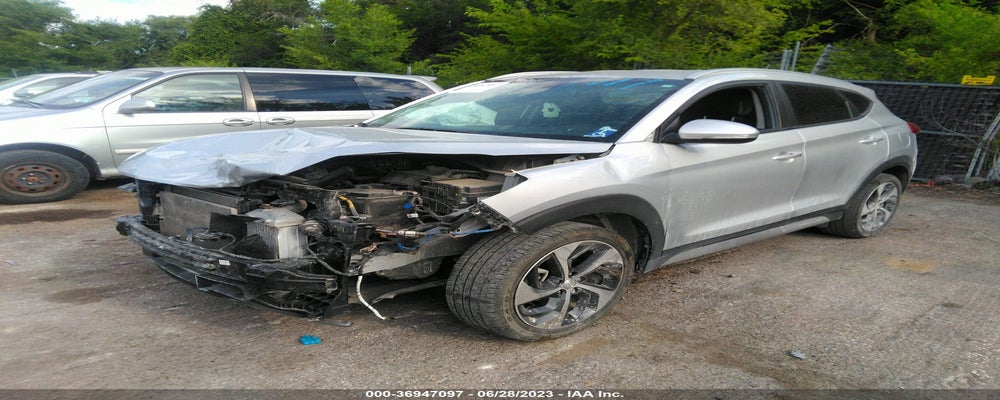 KM8J33A23HU373515 2017 HYUNDAI TUCSON photo no. 2