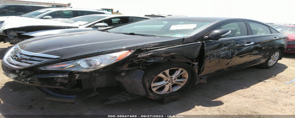 5NPEC4AC2BH304367 2011 HYUNDAI SONATA photo no. 2
