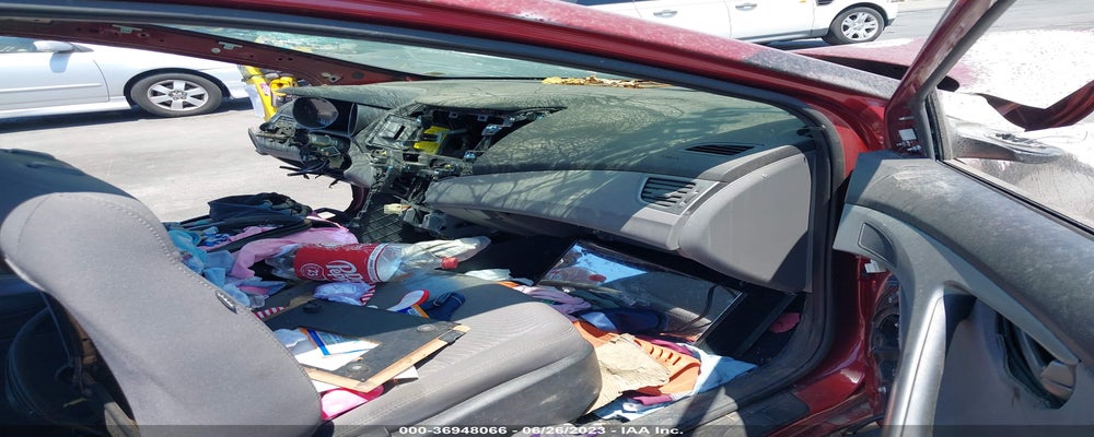 5NPDH4AE3GH698290 2016 HYUNDAI ELANTRA photo no. 5