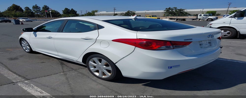 5NPDH4AE9DH224937 2013 HYUNDAI ELANTRA photo no. 3