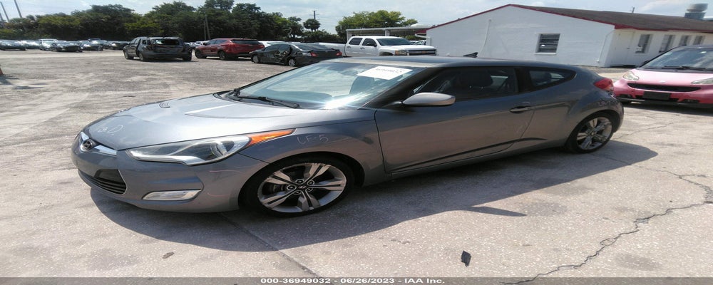 KMHTC6AD7DU137309 2013 HYUNDAI VELOSTER photo no. 2