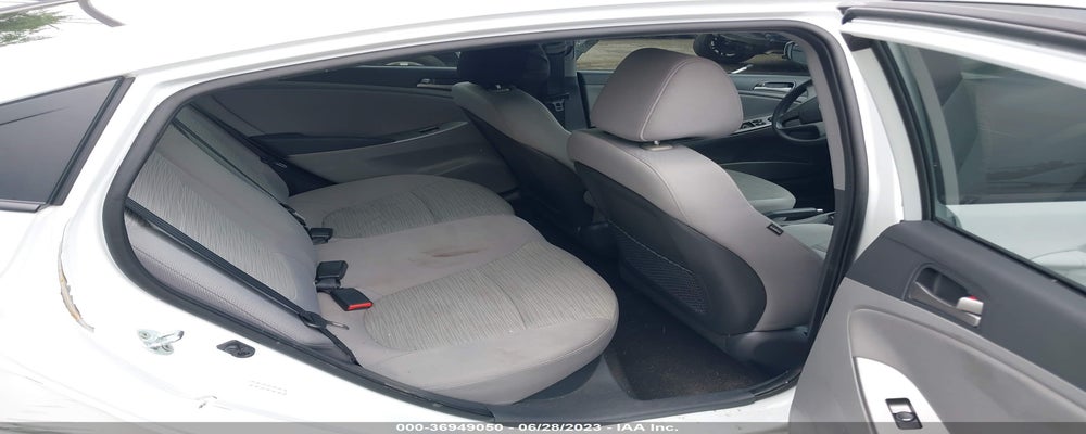 KMHCT4AE1GU106803 2016 HYUNDAI ACCENT photo no. 8